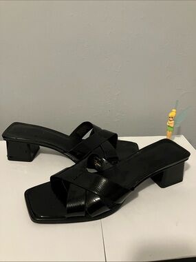 Women Patent Upper Sandals Size 8